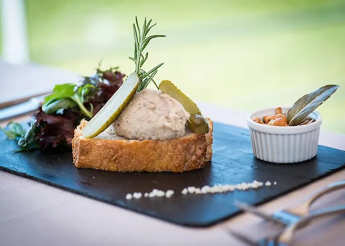 La Clef D'or Communale イン Bursinel